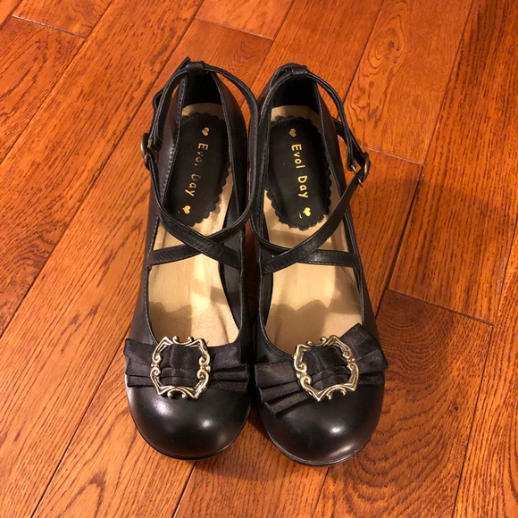 Evol Day Heels - Picture 1 of 6